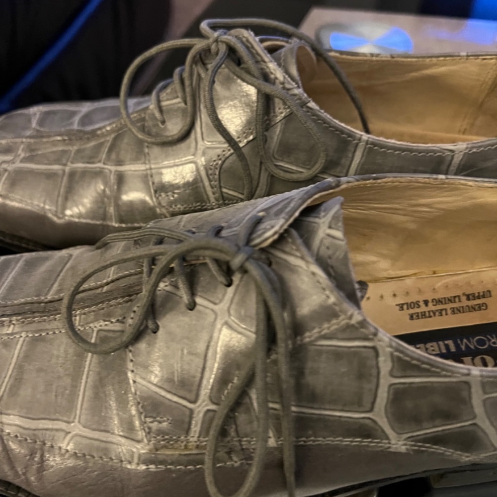 Grey Alligator Block Pattern Italian Leather - image 7